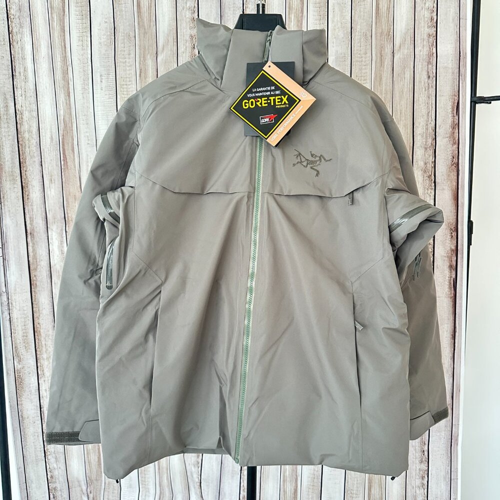 Arcteryx Men's Gray Green Down Jacket